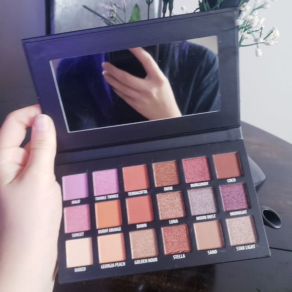 🌟HOSTPICK🌟KAB Cosmetics Day+Night Eyeshadow pallet - Picture 8 of 11